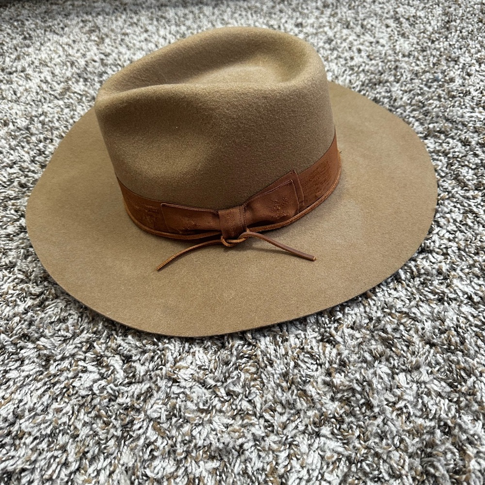 Wyeth Hat